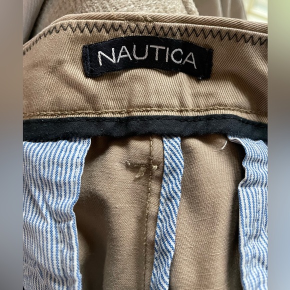 Nautica Khakis Sz. 33/32 Great Condition! - Picture 3 of 5